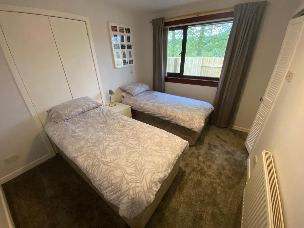 Shalimar Annex Hotell Alness Exteriör bild